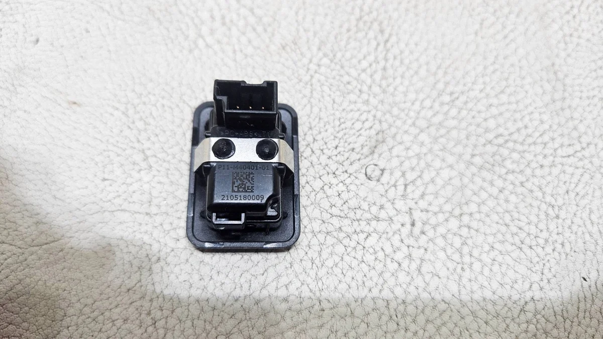 LUCID P11M4040101 Sun Sensor image 3