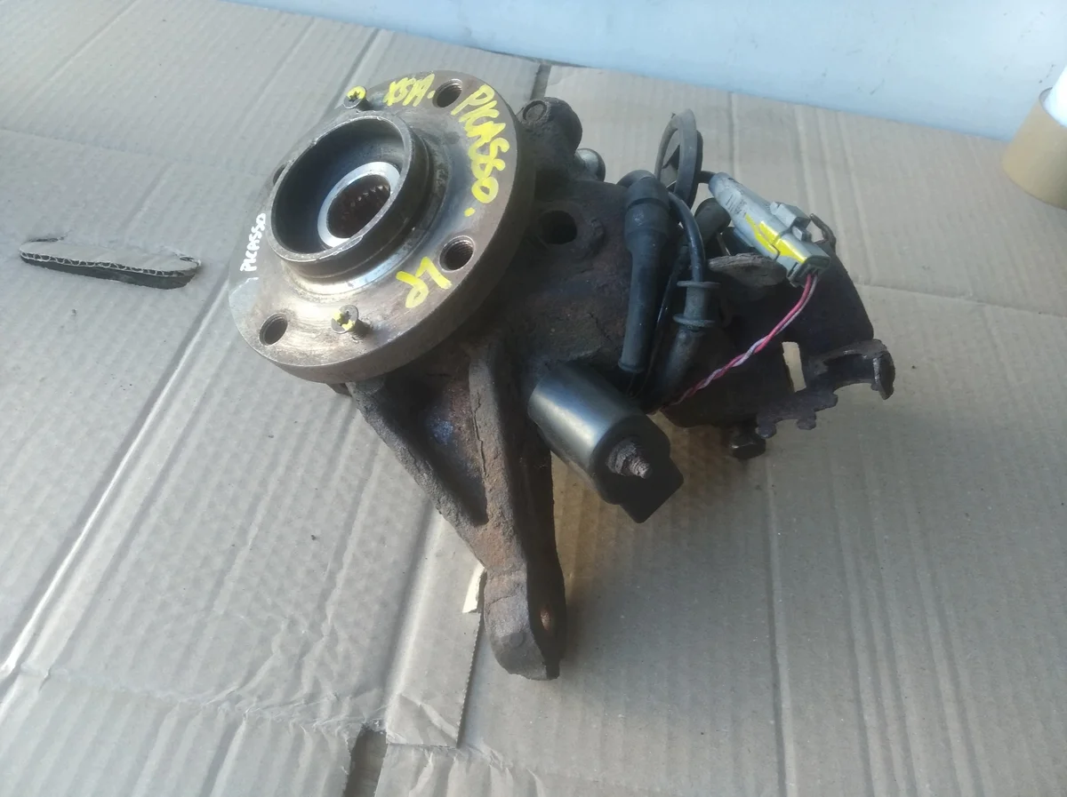 Achsschenkel Links Citroen Xsara Picasso image 3