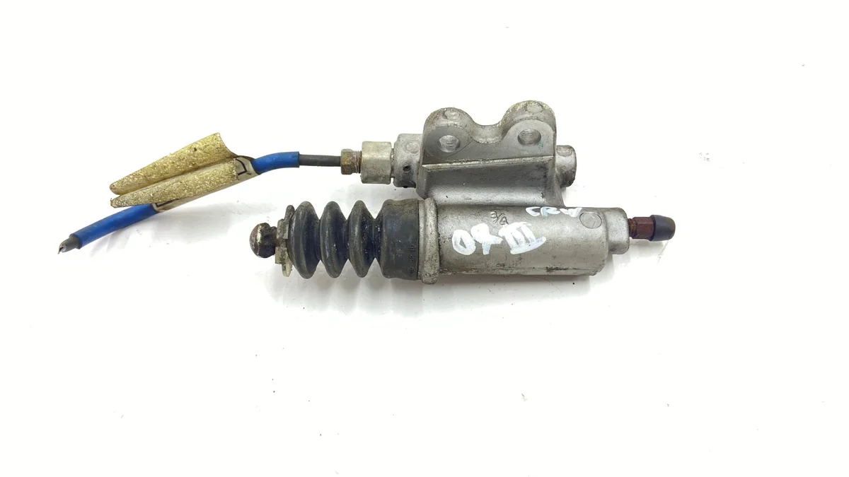 Bomba Embraiagem Honda CR-V 3 2.0B Usada