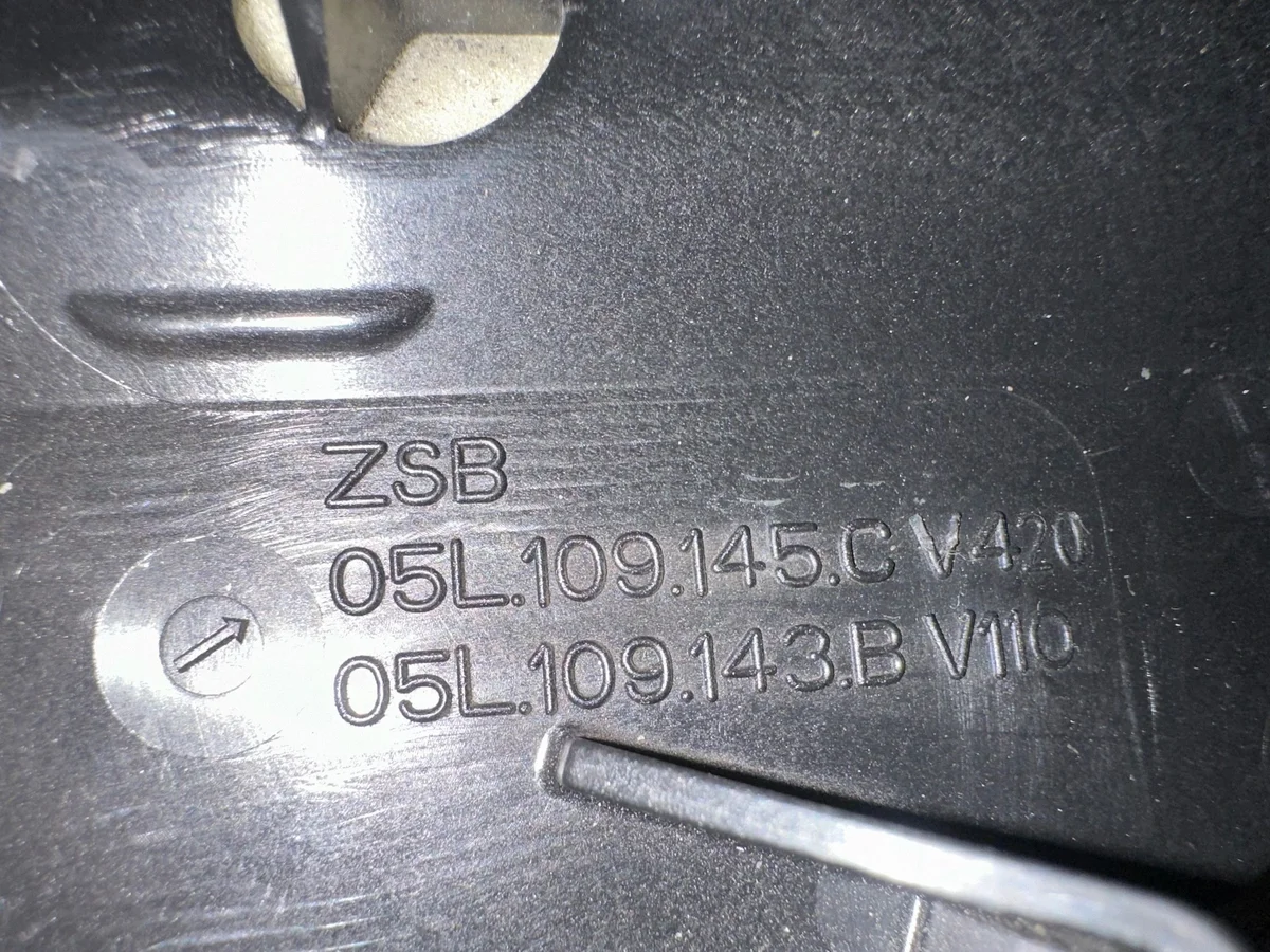 Skoda Octavia IV DTR Abdeckung 05L109145C image 9