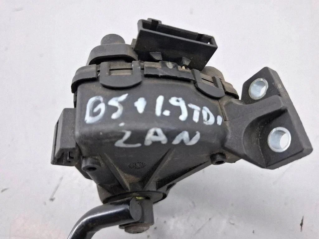 Pédale d'accélérateur VW Passat B5.5 6PV00777033 image 3