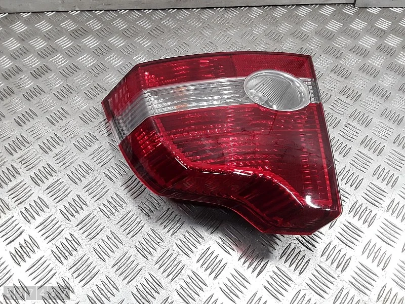 Feu arrière Volvo S40 2005 OEM 30698913 image 4