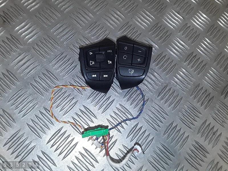 Volvo V40 Kytkin 31334462 image 2