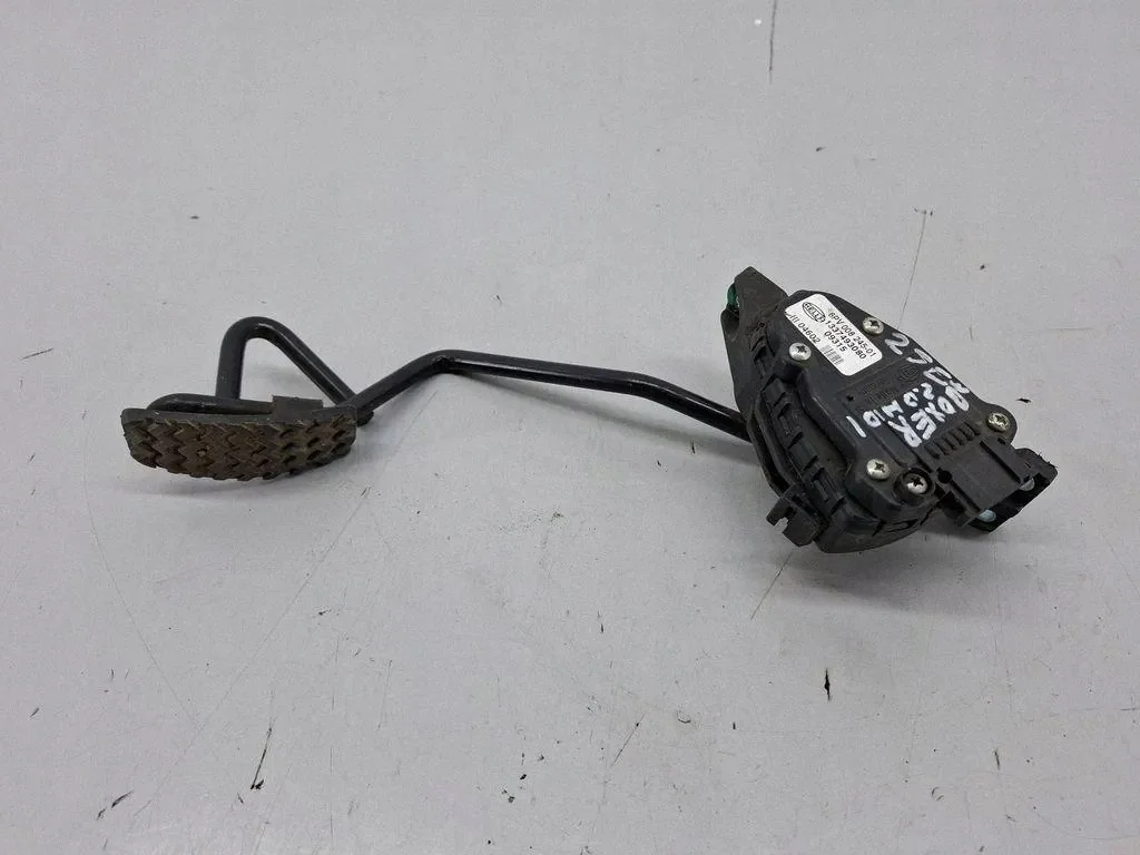Pédale d'accélérateur Peugeot Boxer 1337493080