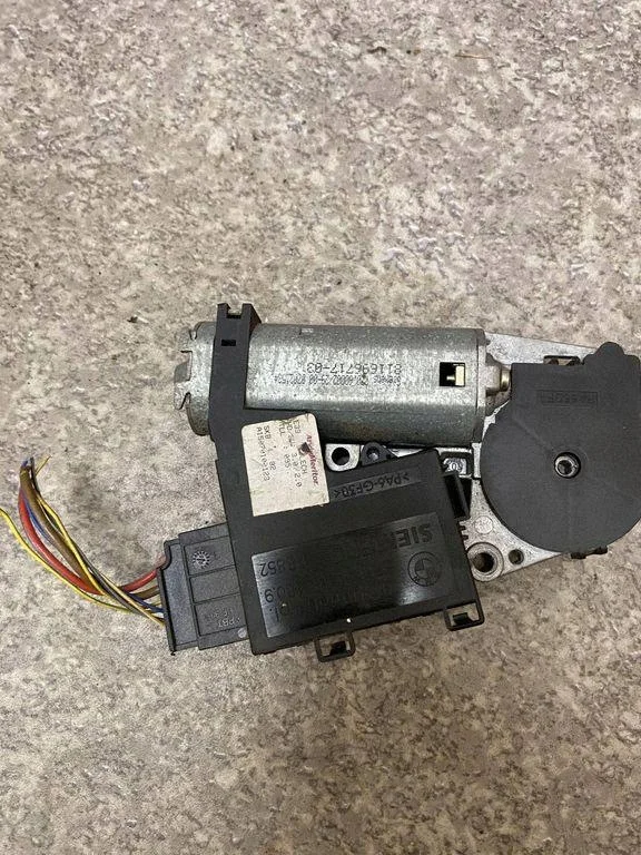 Motor Techo Solar BMW 5 E39 OEM 811696717 image 5