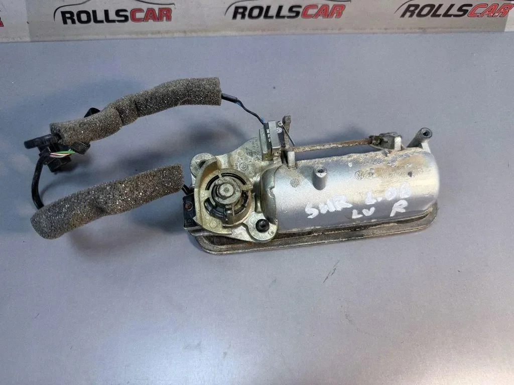 Volkswagen kofferbak handgreep 6N0827565D image 3