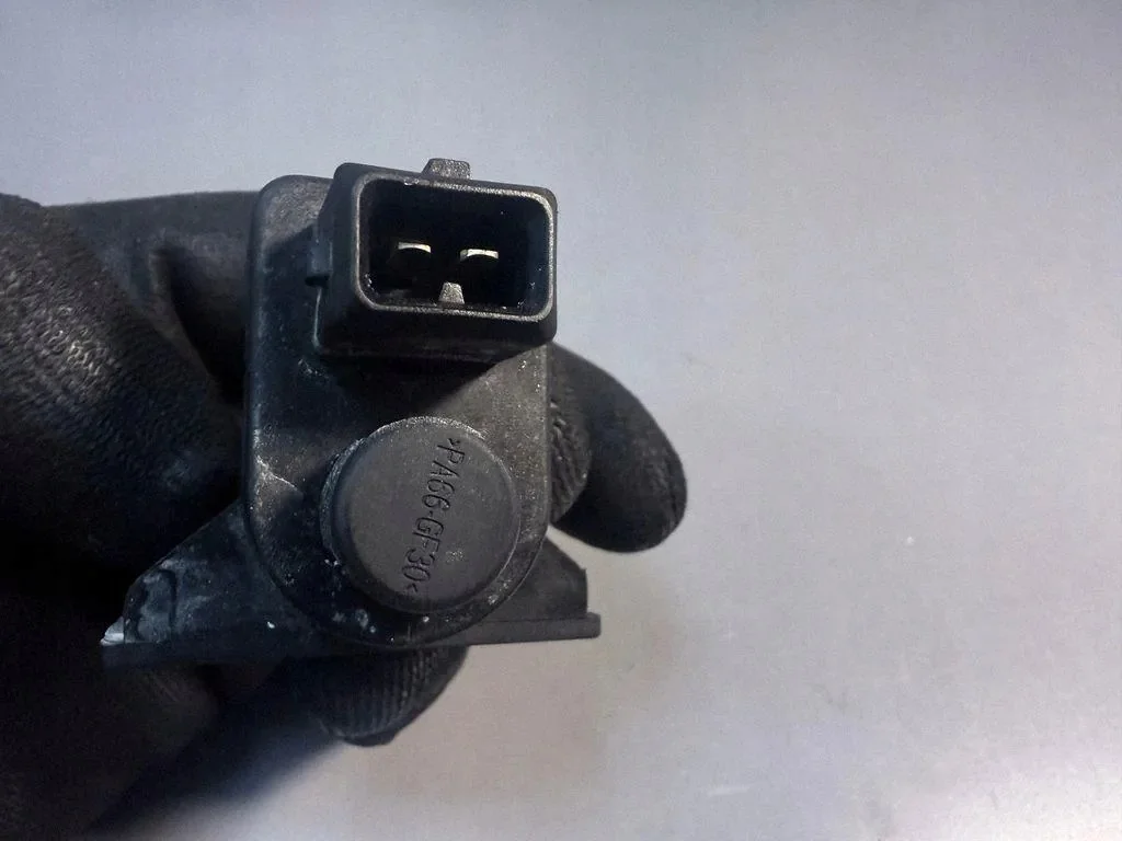 Elektromagnetventil Nissan Qashqai II 1.2L image 3
