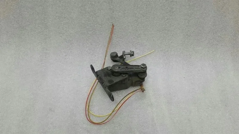 Mercedes SL R230 Xenon Niveausensor A0025428818 thumbnail 3