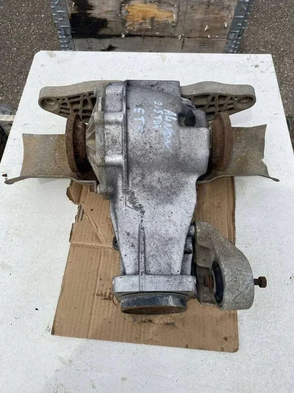 Takaperän alennusvaihteisto Audi A4 B6 8E0599287