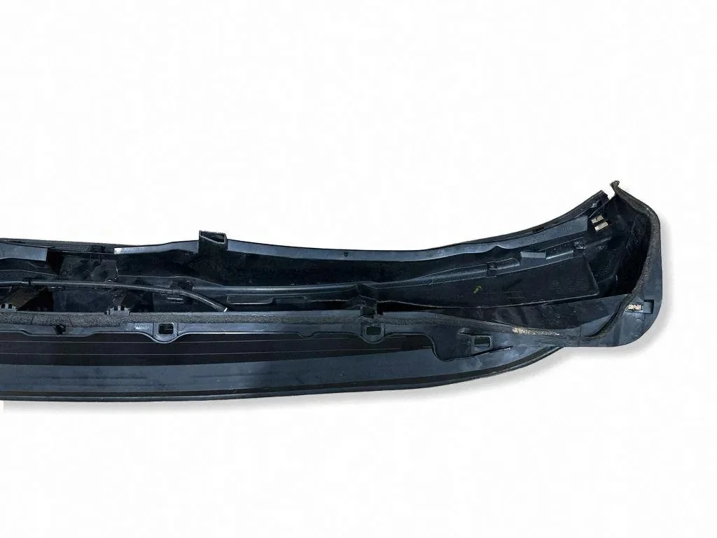 Subaru Outback tuulilasin pyyhkijän muovi thumbnail 7
