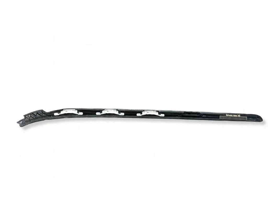 BMW 4 F83 F33 Zierleiste Fenster vorne 7296009 image 3