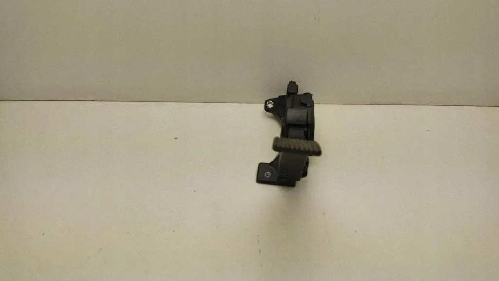 Ford Mustang V 2014 Gaspedal 52124785AF image 6