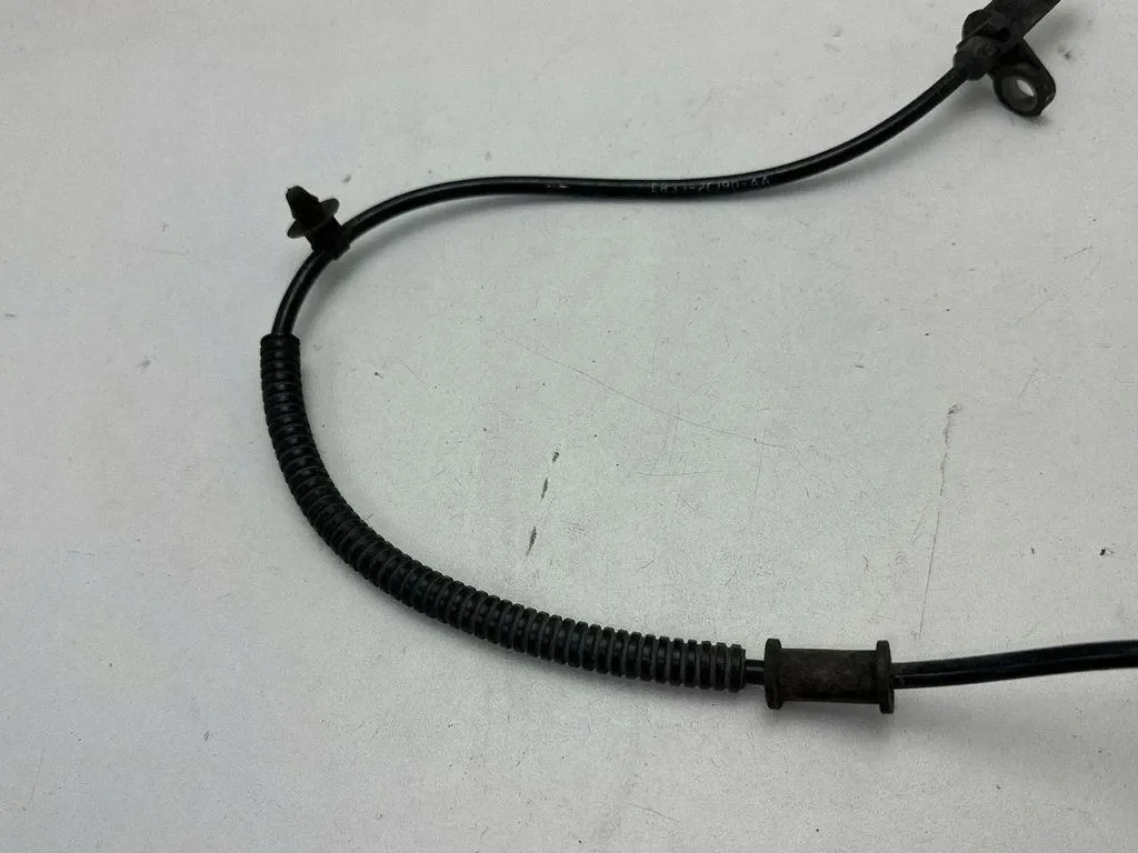 Ford Mustang V Sensor ABS Esquerdo ER332C190AA image 3