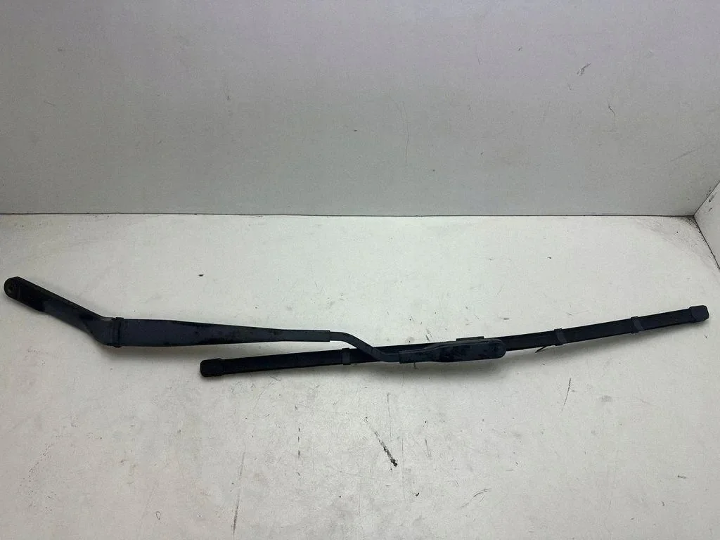 Braço Limpa Para-brisas Ford Mustang V 4R3317C495AC