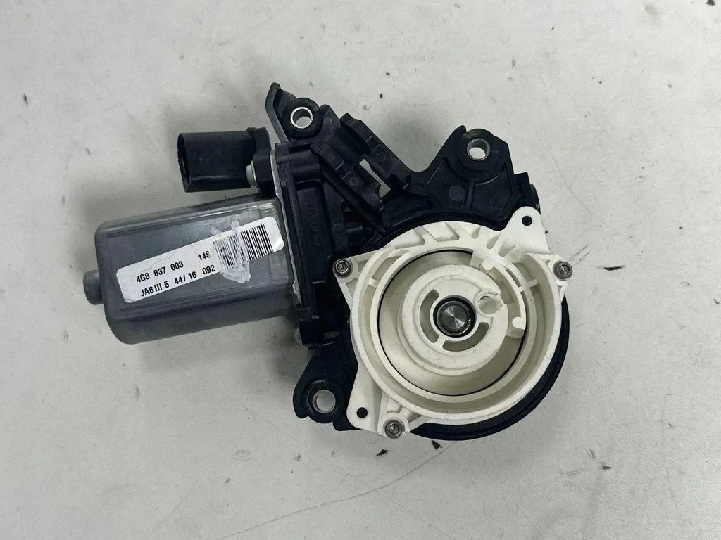 Mecanismo puerta delantera izquierda Audi A7 4G8837003