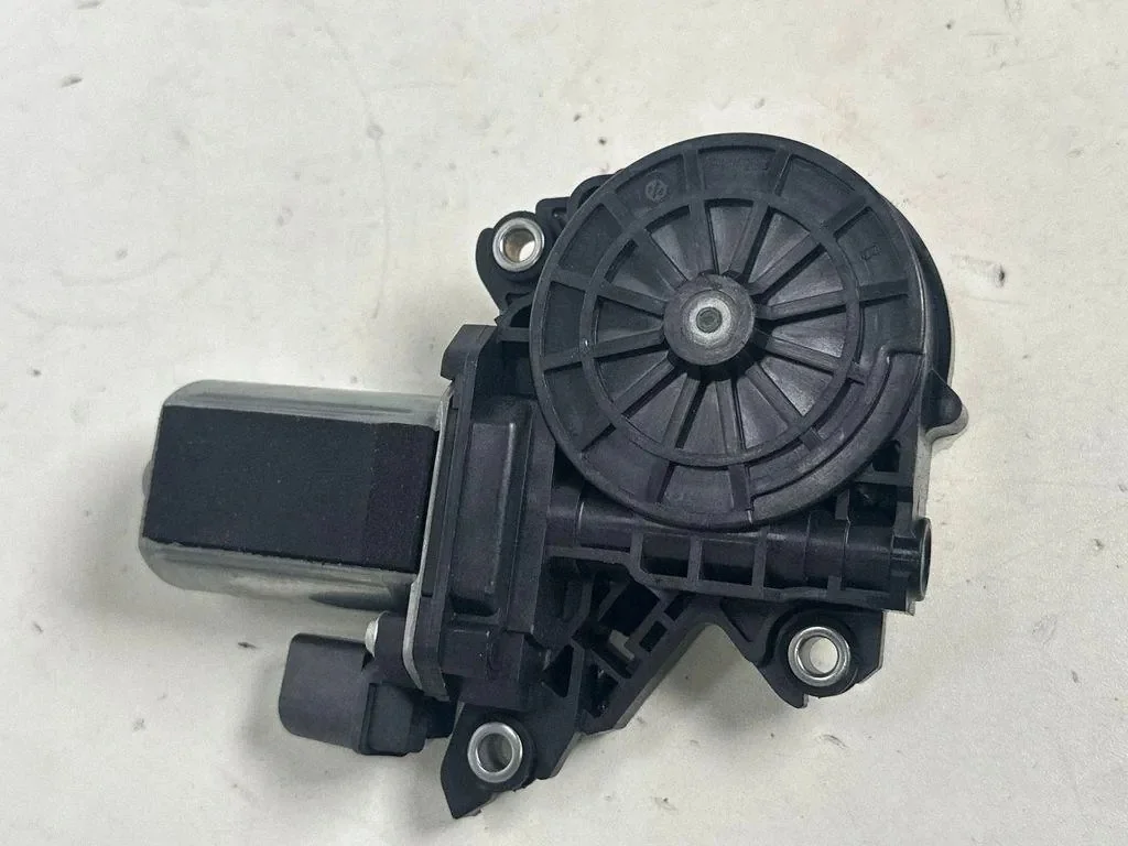Schließmechanismus Tür vorne links Audi A7 image 8