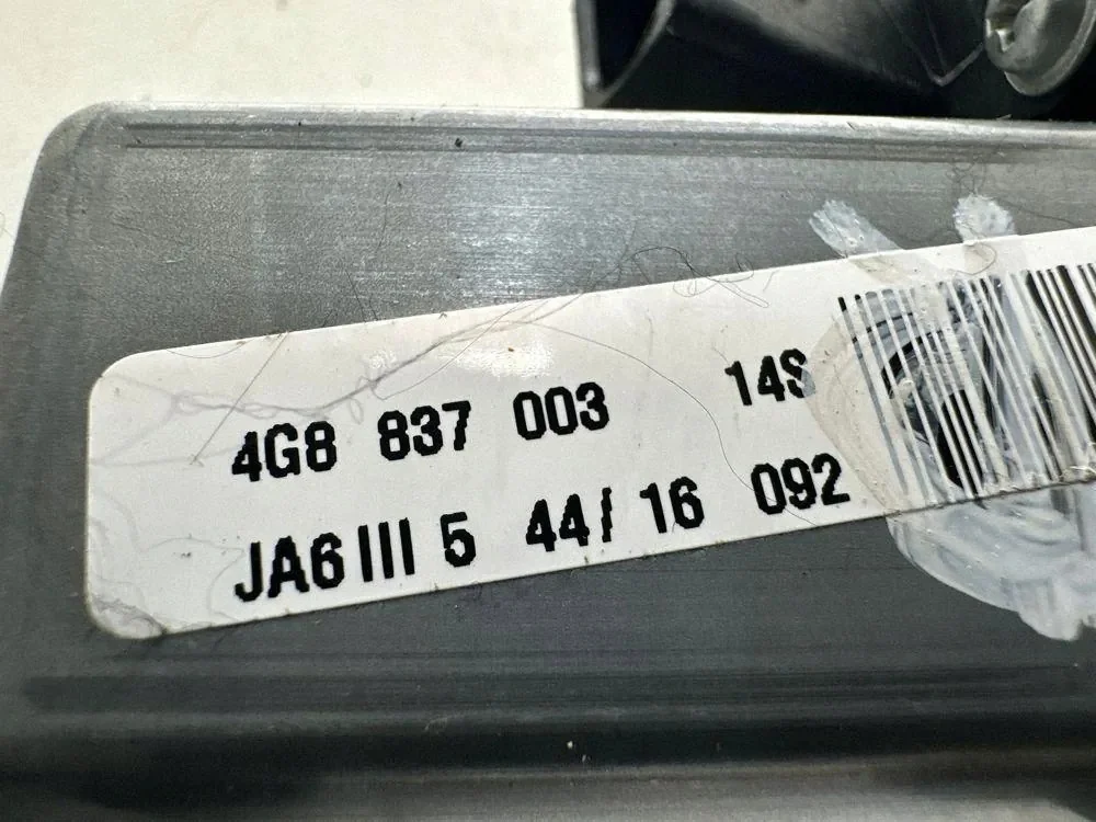 Schließmechanismus Tür vorne links Audi A7 image 9