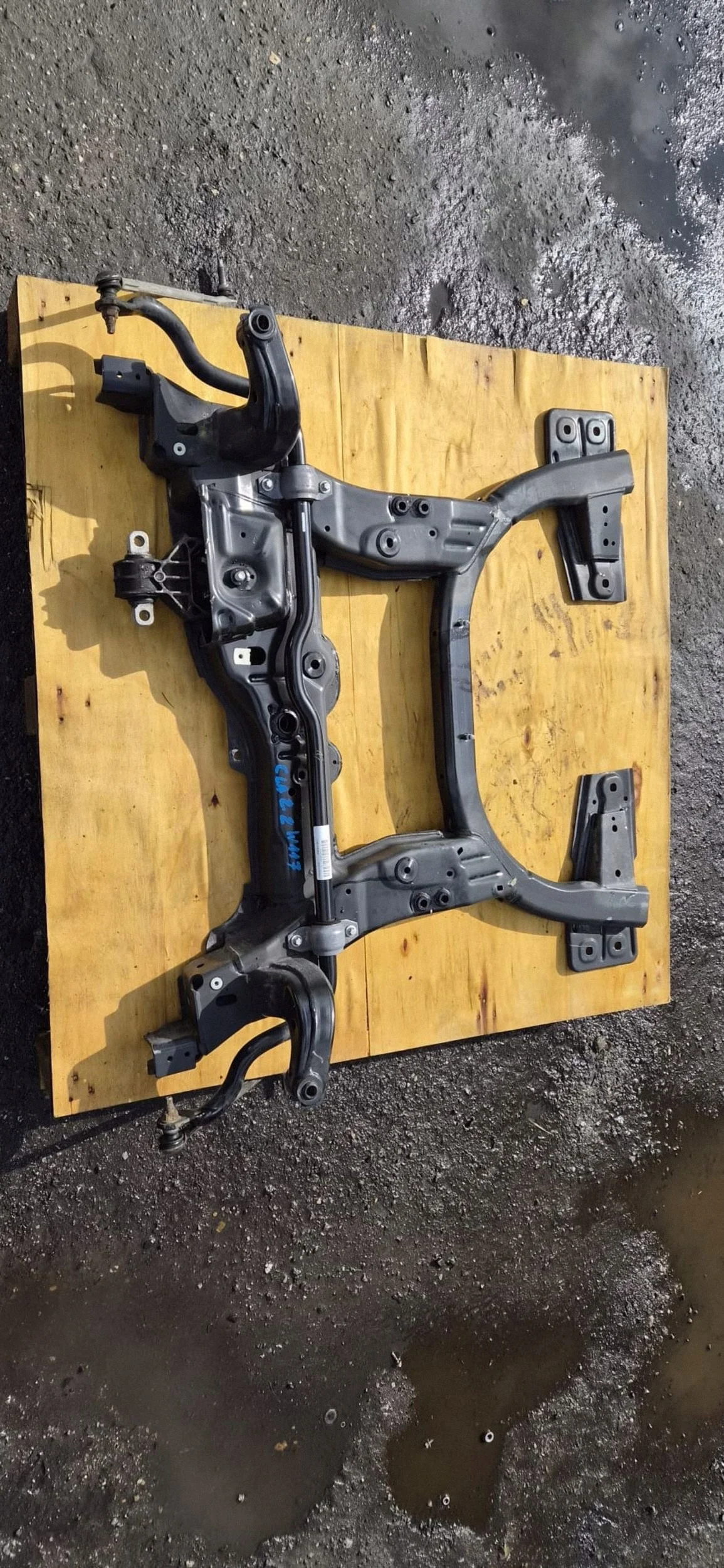 Mercedes CLA C117 Voorste Subframe A2466201200 thumbnail 5
