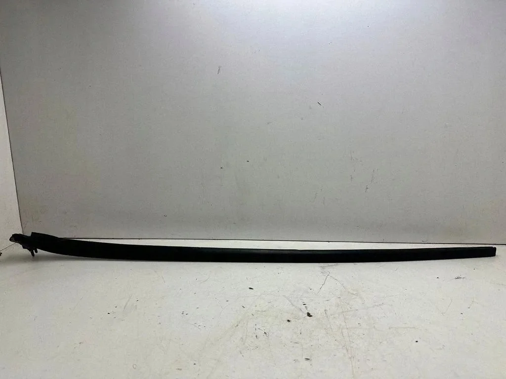 VW Golf VI Trim Strip 5K0854319
