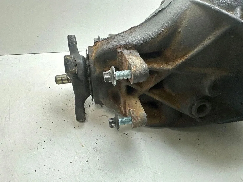 Mercedes CLS 500 C219 Hinterachsdifferential image 10