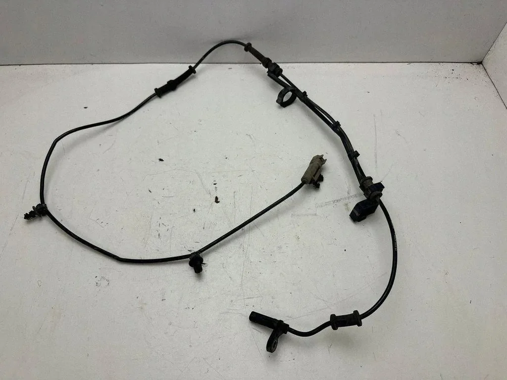 Sensor ABS Traseiro Esquerdo Chrysler 300 Dodge 04779643AD