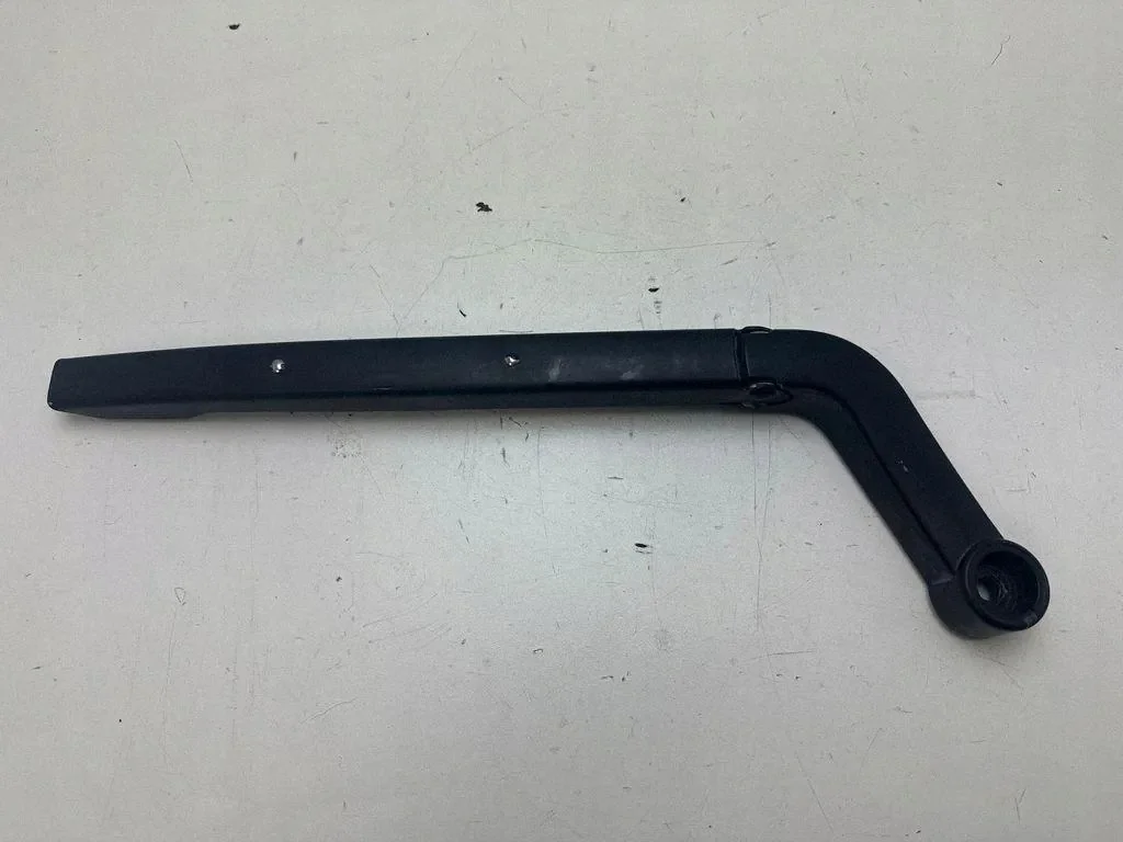 Brazo limpiaparabrisas trasero Land Rover Discovery IV 2204178ABW