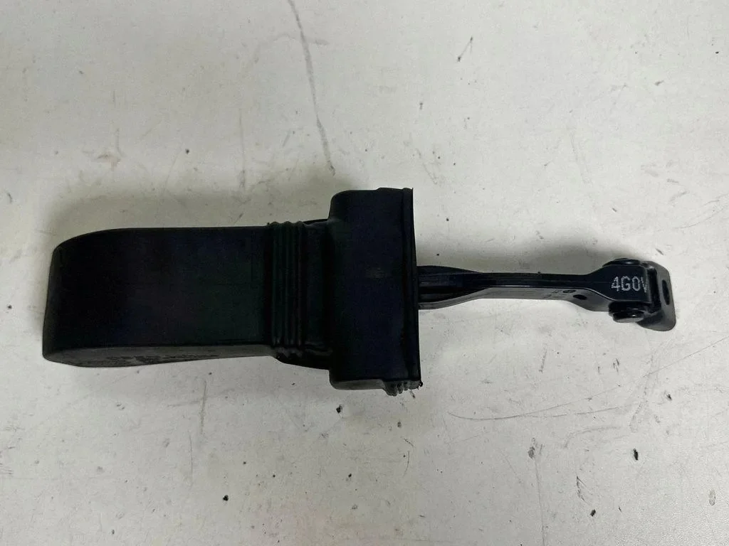 Audi A6 4G0837267 Limitador Porta Dianteira Esquerda