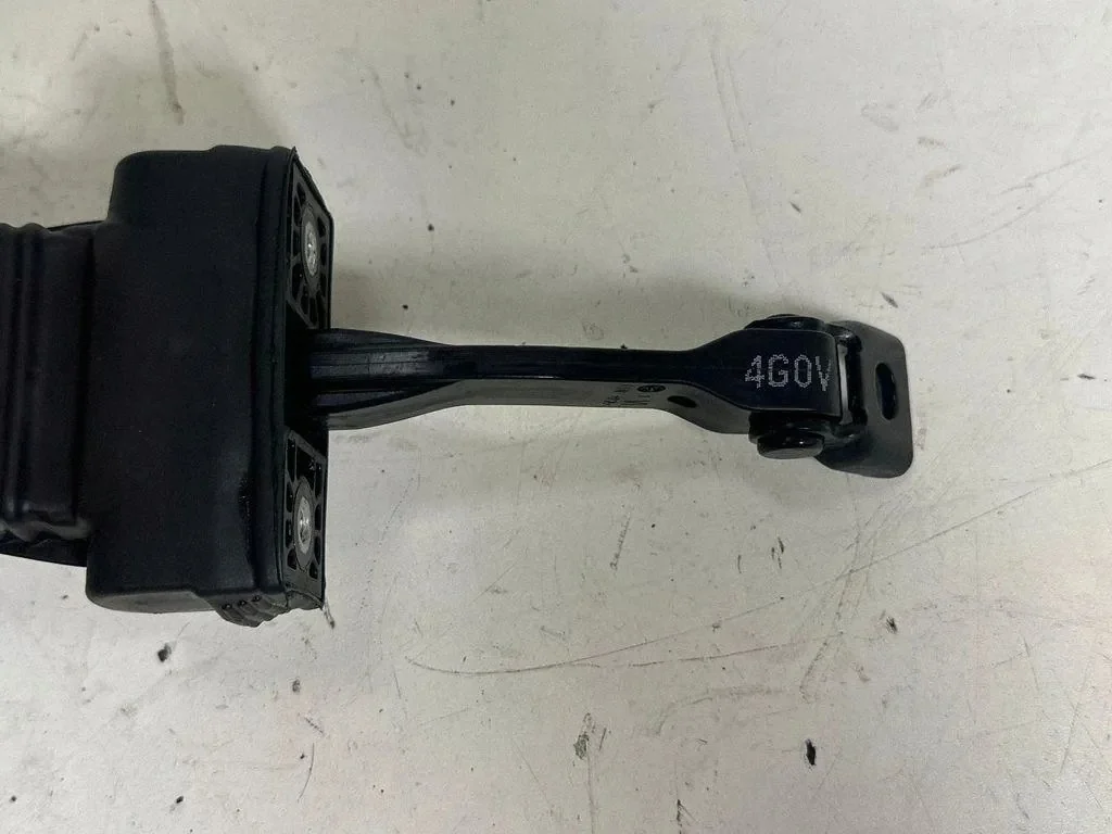Butée de porte Audi A6 4G0837267 avant gauche image 3