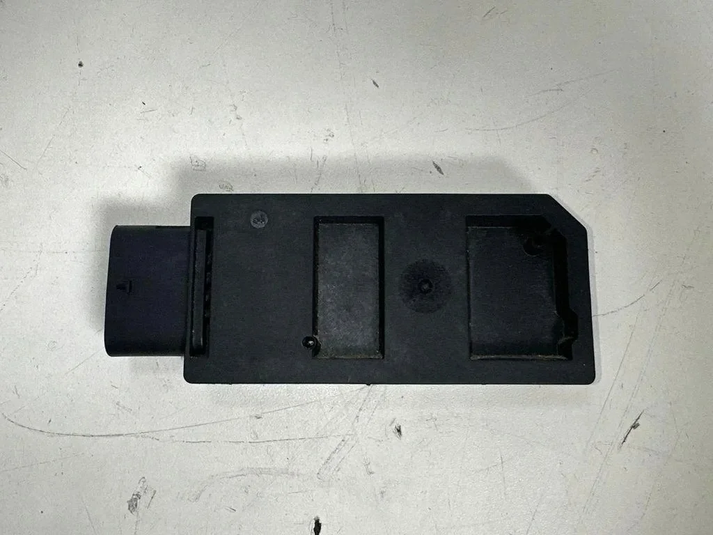 Audi A3 8Y Módulo Amplificador Antena Keyless image 5