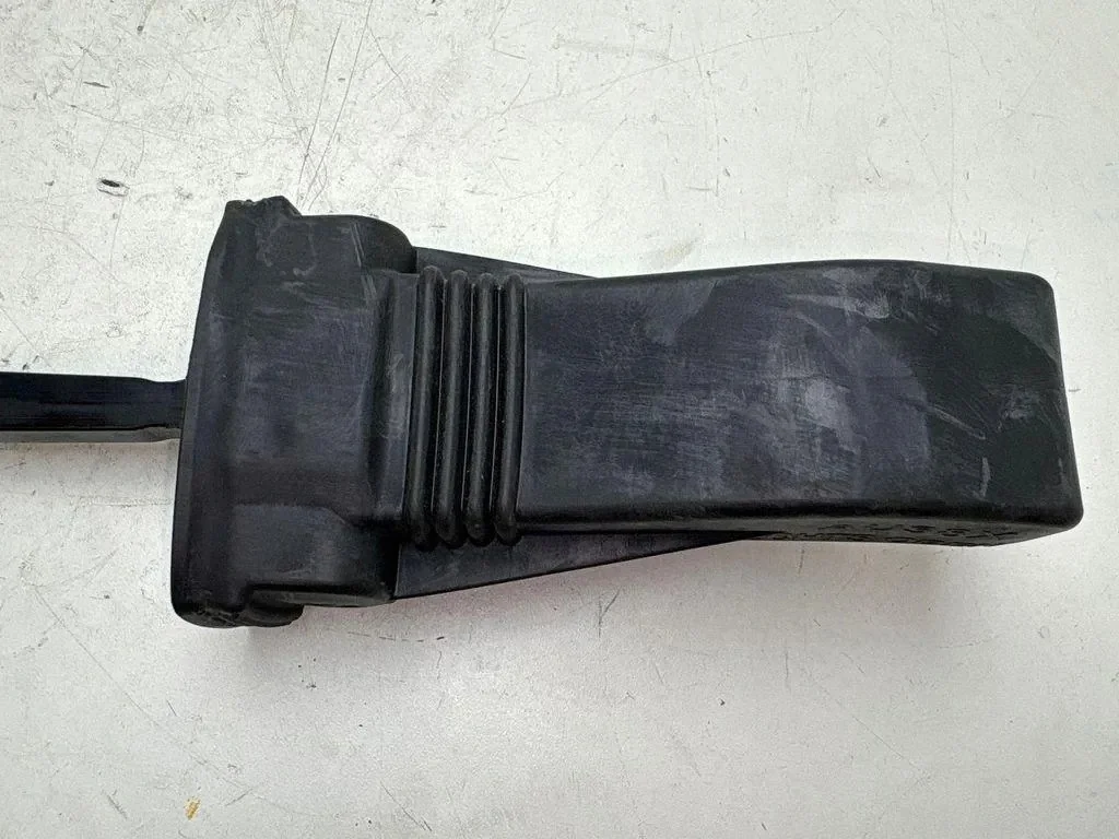 Audi A3 8Y Türstopper hinten 8Y0839267 image 3