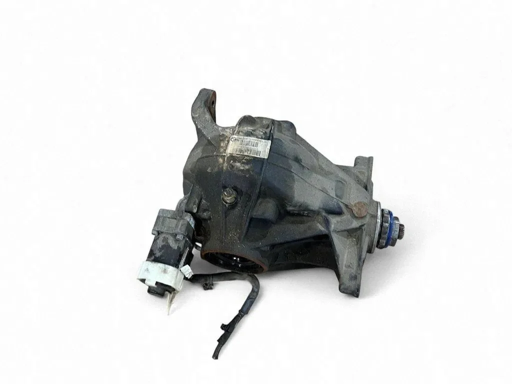Differential hinten BMW 5 (G30) 18190723000000