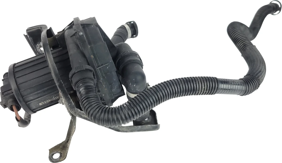 Audi A6 C6 3.0 TFSI Air Pump Used