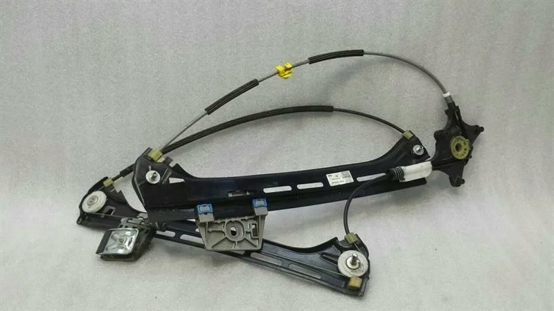 Lève-vitre Avant Gauche Mercedes Classe E W207 A2077200346