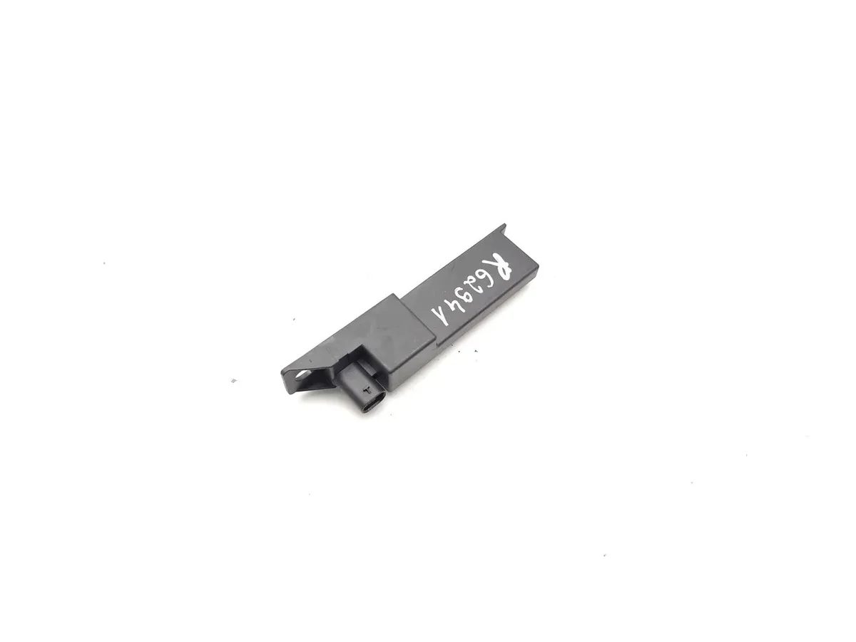 Porsche Taycan Antena Interna 4MO907247B image 2