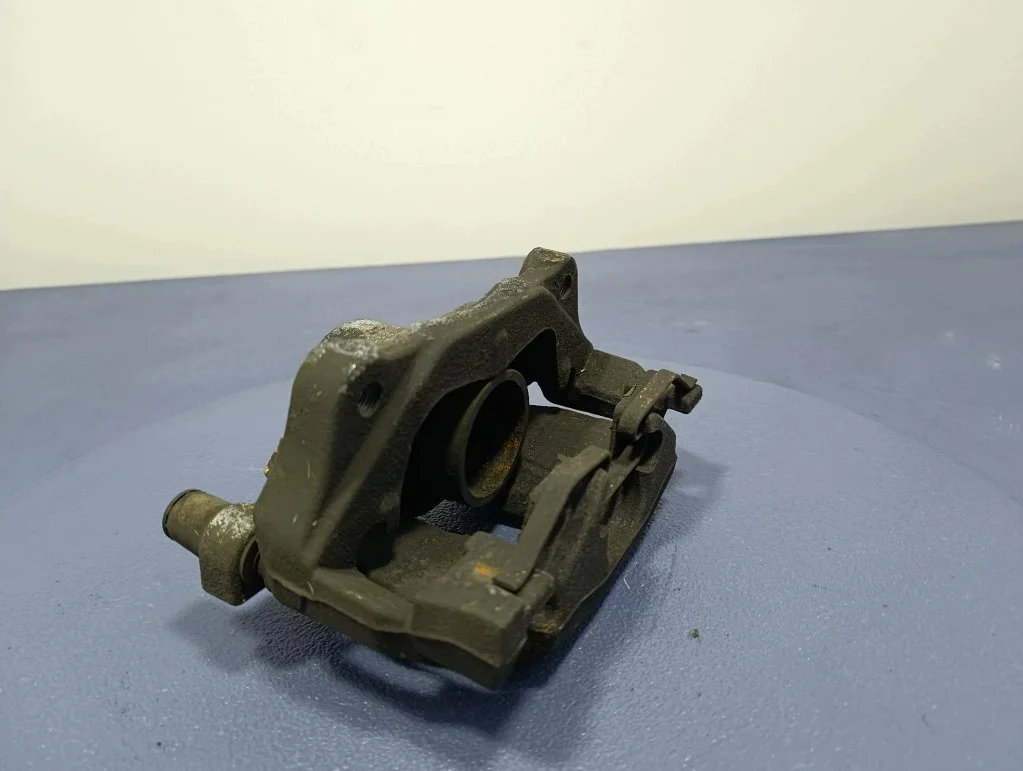 Renault Kangoo III Bremssattel Links A-1026059-FN28VZA image 8