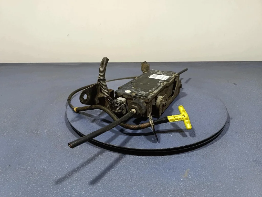 Elektrische Parkbremse Renault Espace IV 8200353723 image 3