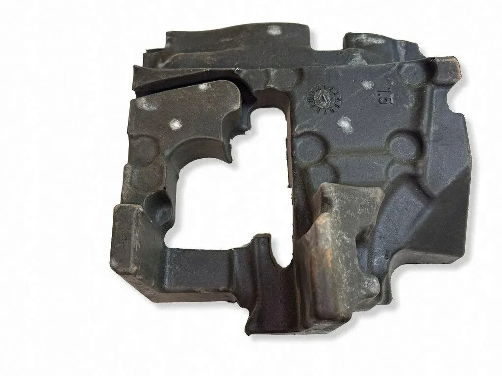 Mercedes W213 E AMG Engine Part A2562262000 image 2