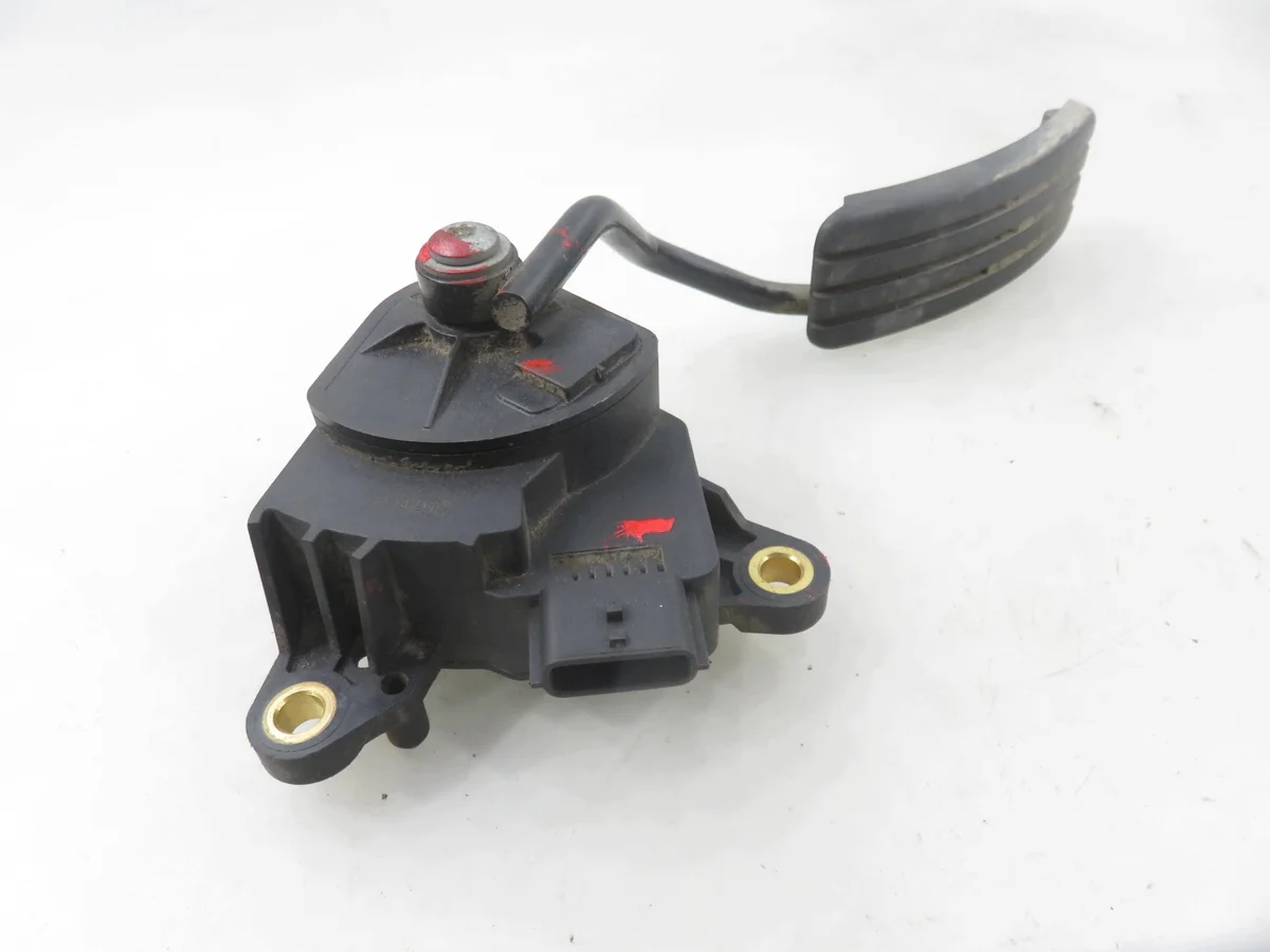 Potentiometer Gaspedal Renault Megane II 2.0 dCi image 5