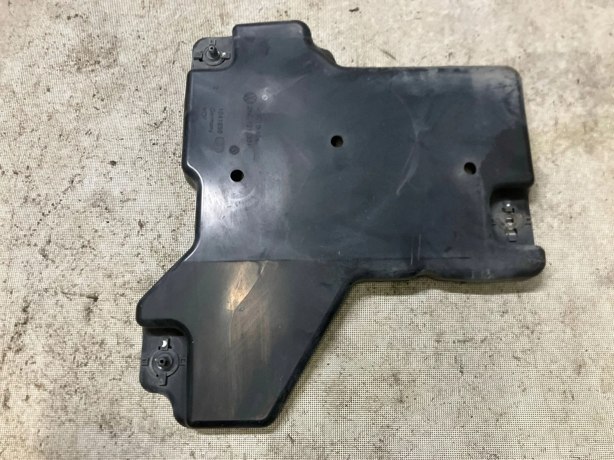 Volkswagen Crafter 2023 : Cache réservoir image 5