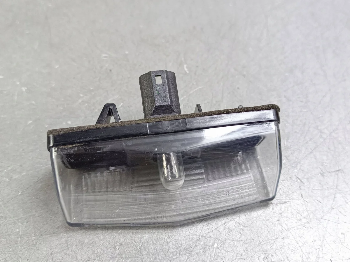 Lampada Targa Toyota C-HR I 81270F4010