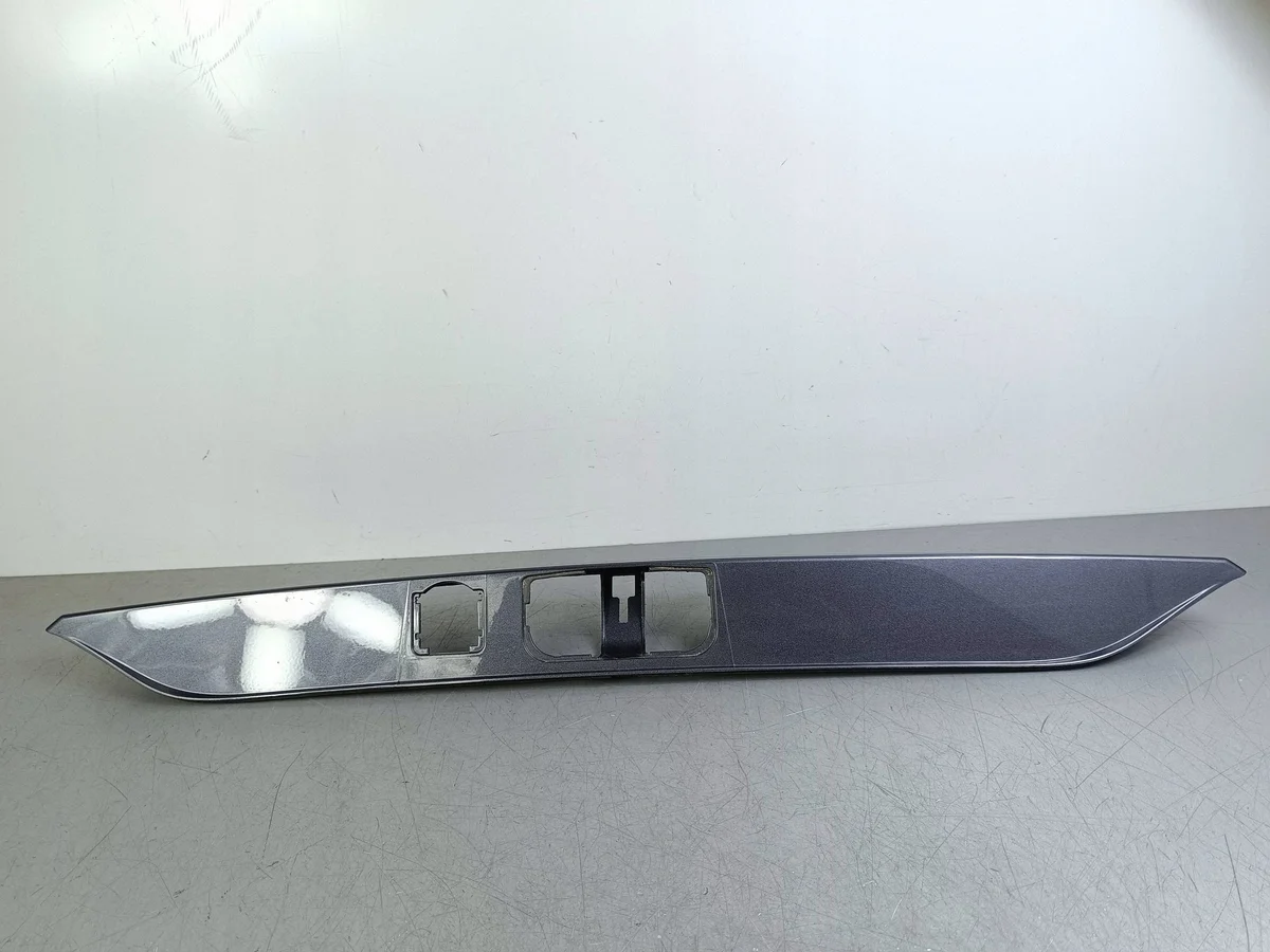 Honda CR-V 2022 Luce Targa 74890TLAA0 image 4