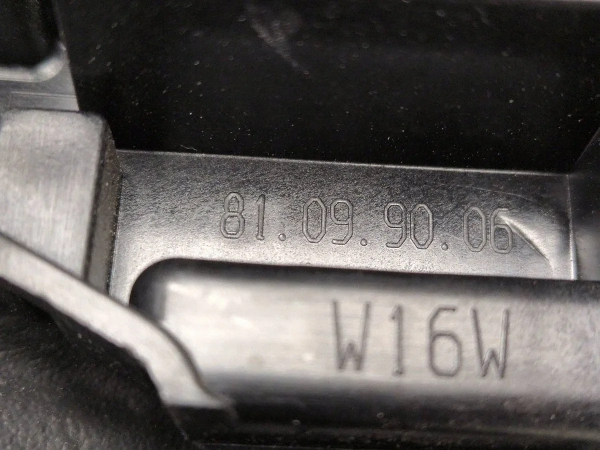 Audi A3 S3 8V Luz Traseira 81099006 image 7