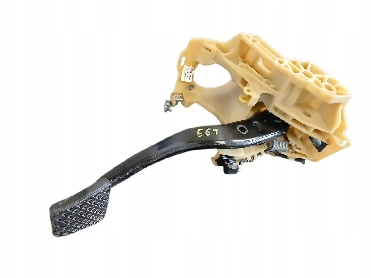 Pedal de Freno BMW E61 Usado image 2