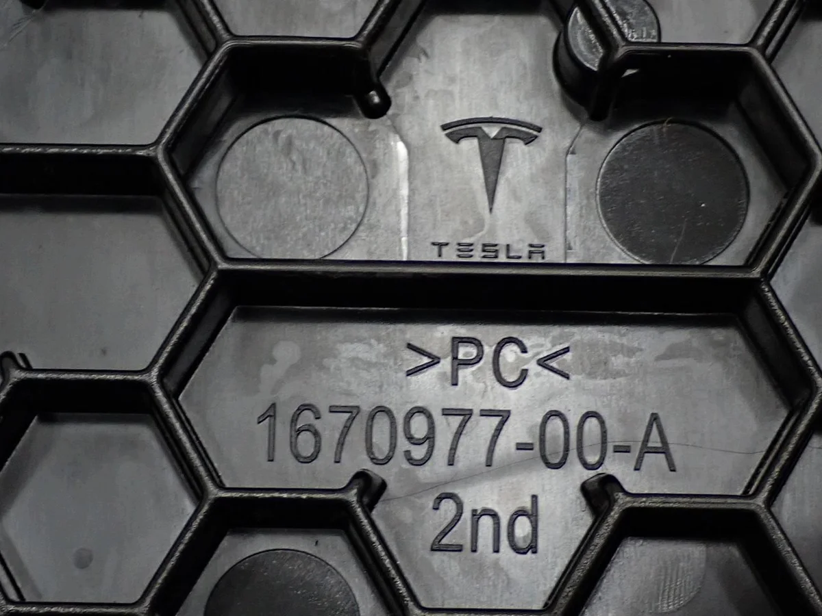 Módulo Control Unidad Tesla Model Y 1657650-00-C image 7