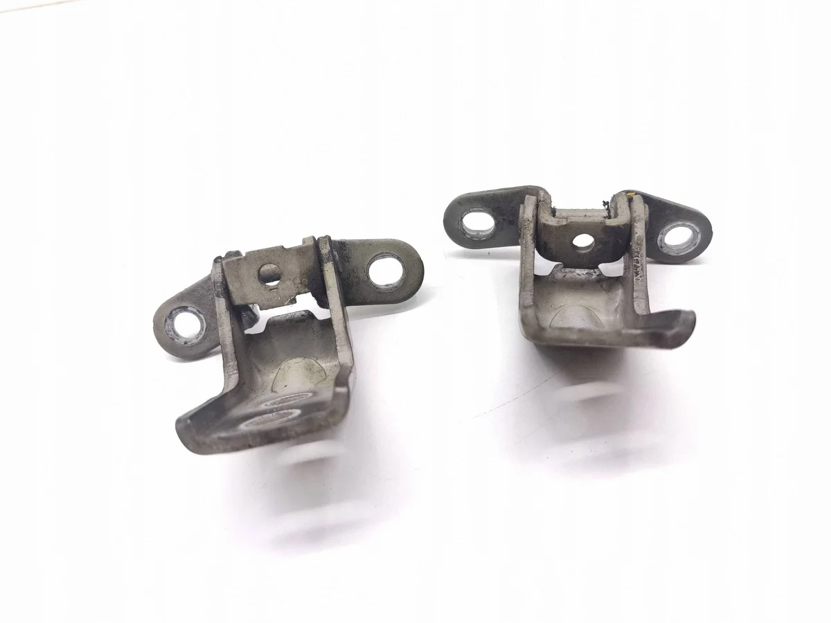 Kia Sorento 2012 Cerniere Porta Ant. A046057 thumbnail 6