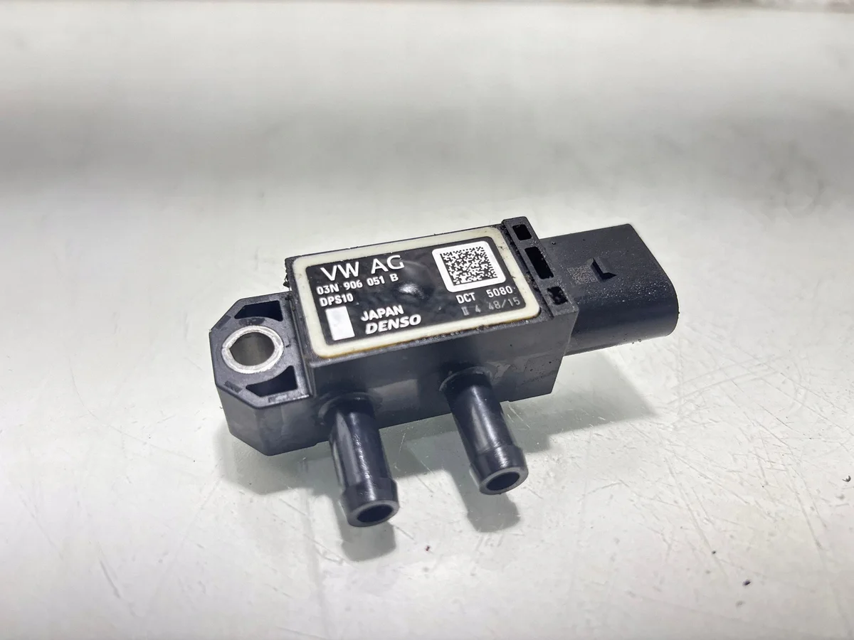 Seat Leon 5F Abgasdrucksensor 03N906051B