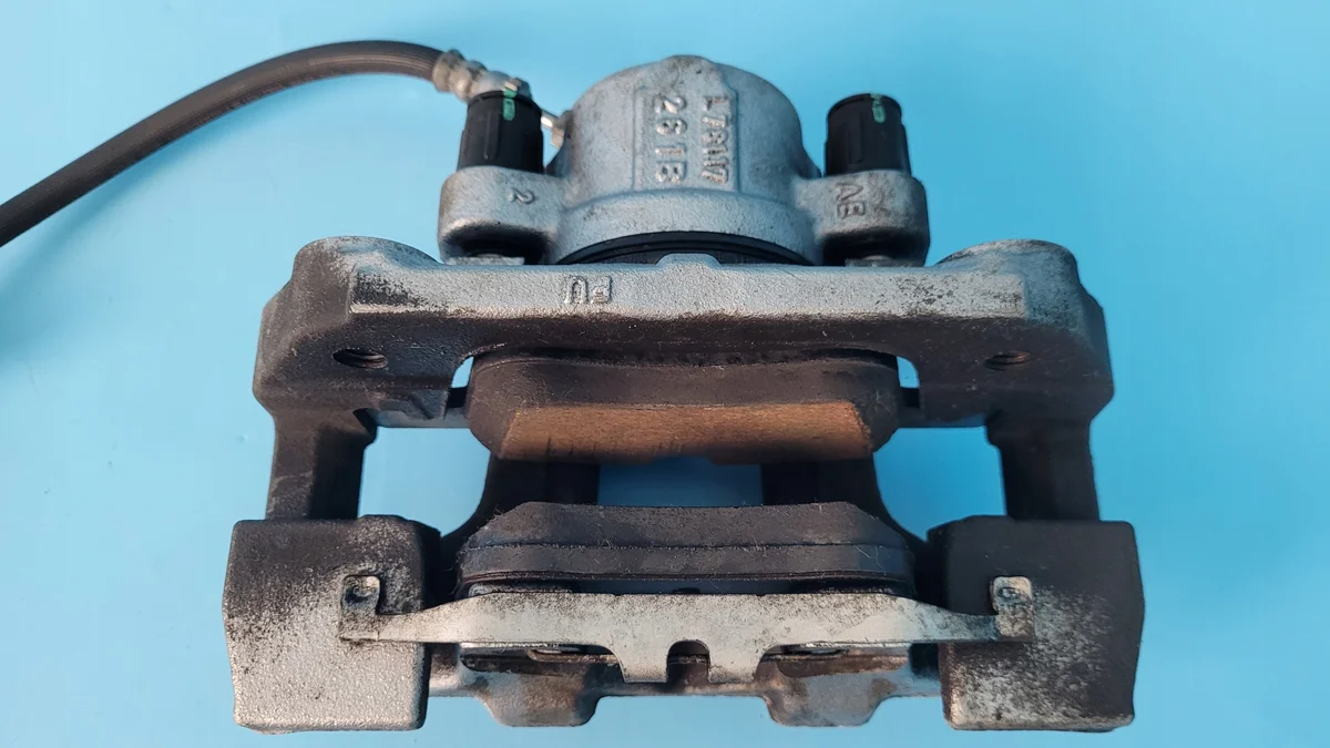BMW 3 G21 318d Bremssattel Rechts Vorne thumbnail 5