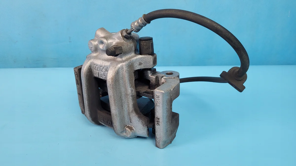BMW 3 G21 318d Bremssattel Rechts Vorne thumbnail 10