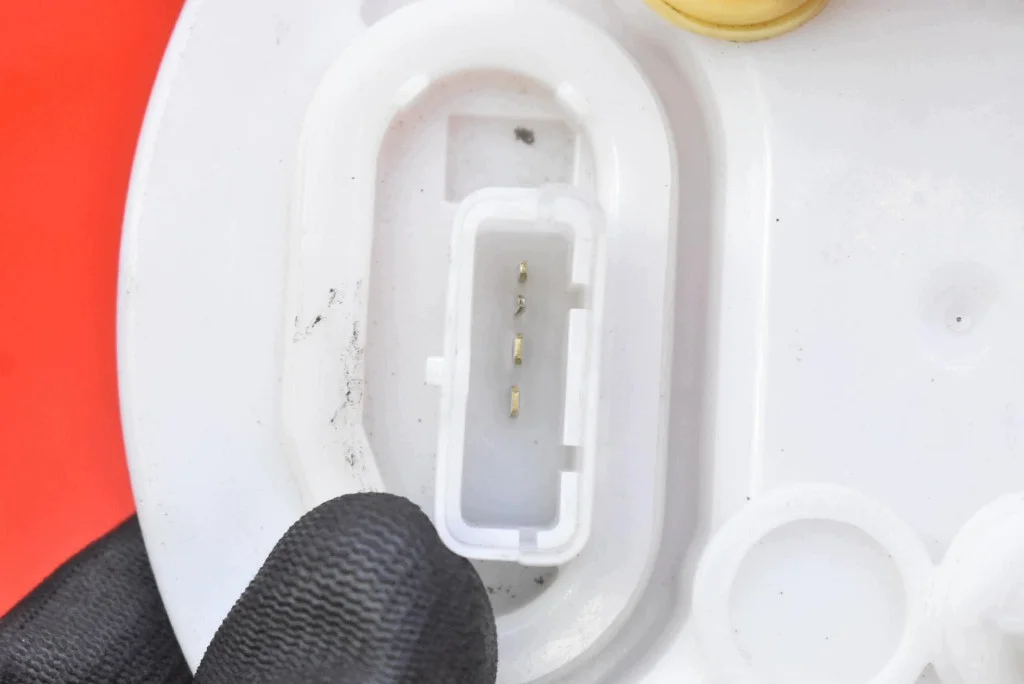 Sensor Nivel Combustible Peugeot 508 9670329180 image 8