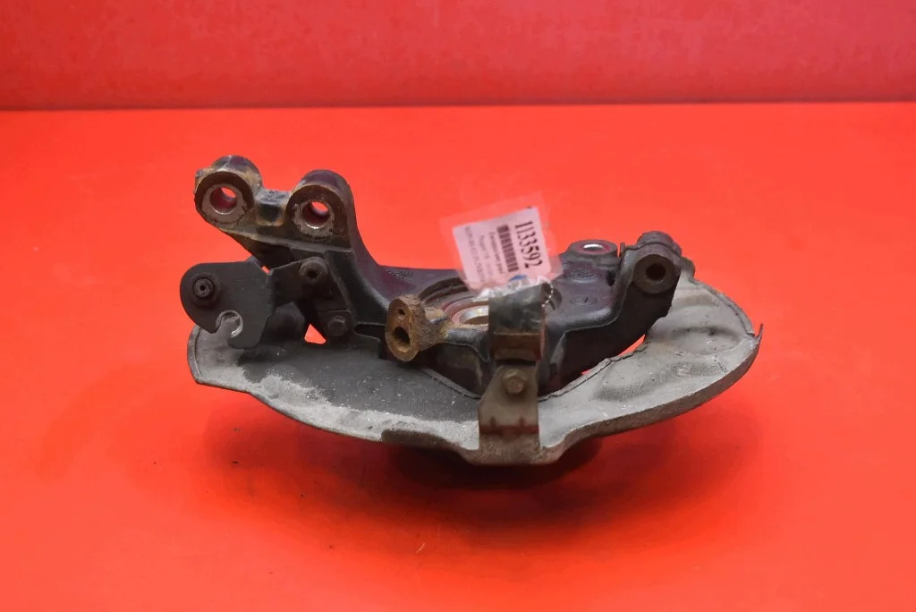 Achsschenkel links Peugeot 508 I 2.0 HDI image 7
